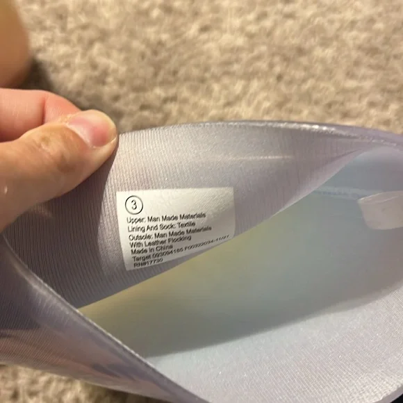 VEUC worn 1x each rain boots and black boots - Picture 8 of 8